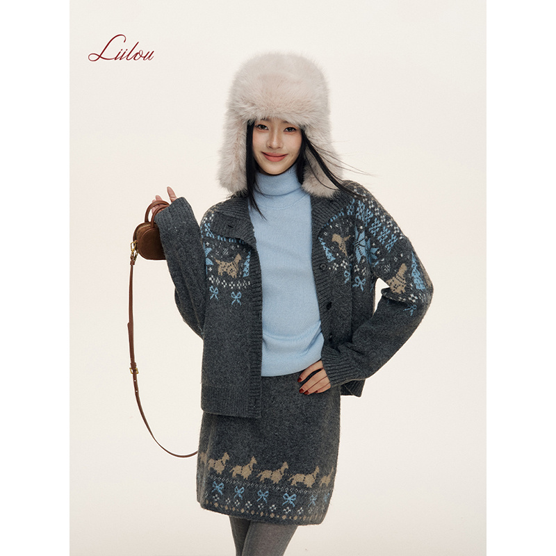【娜娜专属】Liilou 羊毛混纺 费尔岛撞色提花针织开衫短裙套装