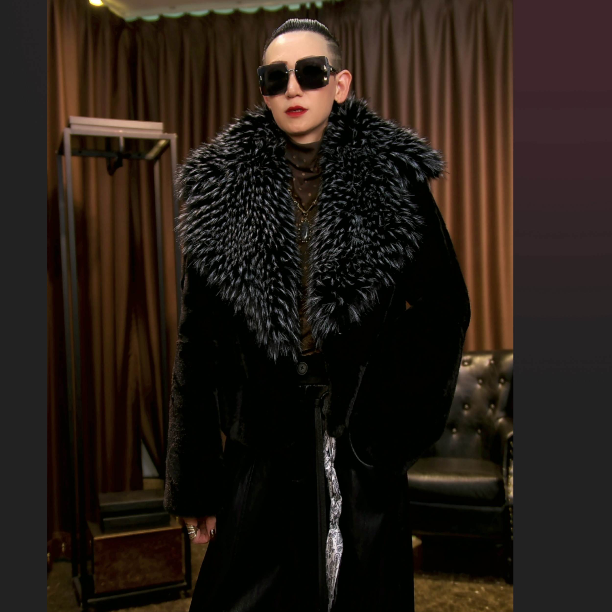 香港LinLang伦哥私定 I 轻奢气质秋冬百搭中长款皮草外套 1122#