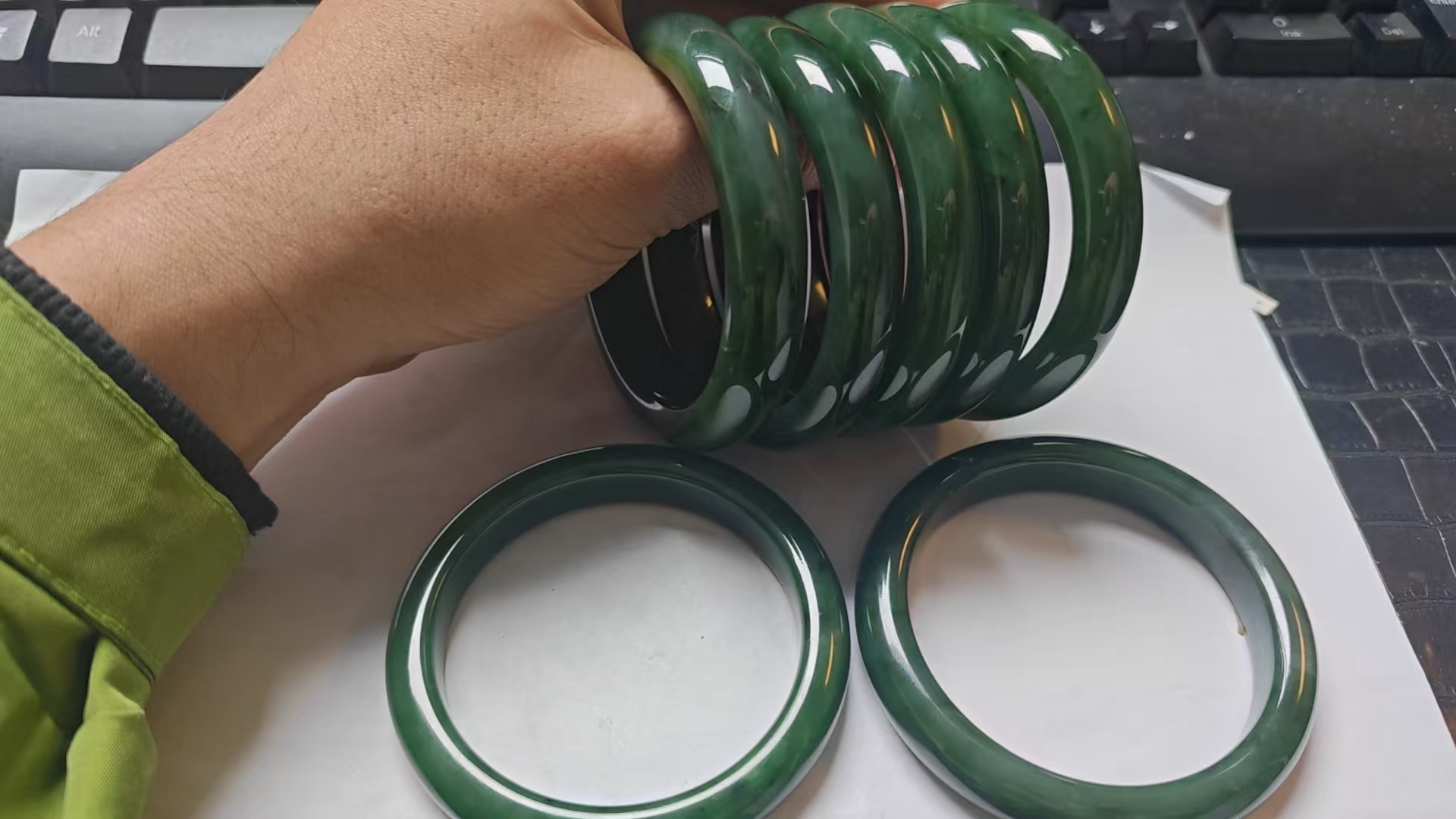 和田玉碧玉手镯多样性发其一C-30