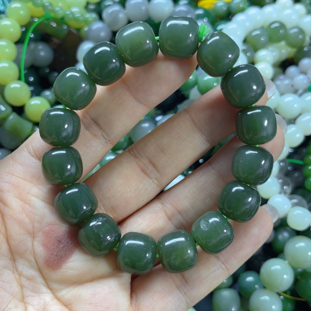 手链未镶嵌和田玉