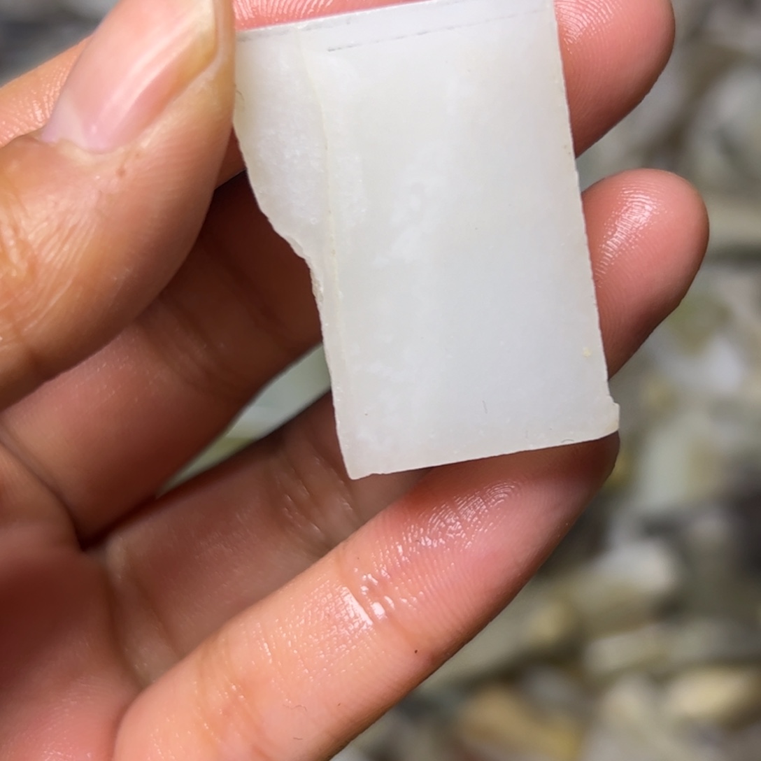 和田玉未镶嵌项链