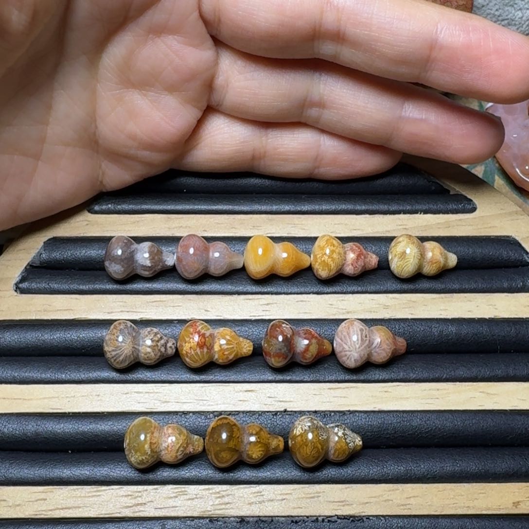 硅化玉葫芦单30，12个25共300未镶嵌佑*