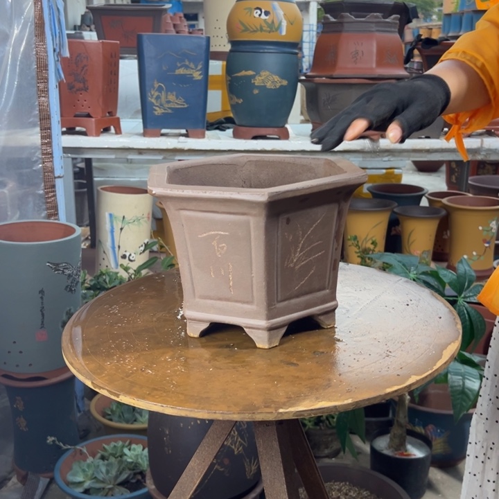 宜兴紫砂25刻绘六方