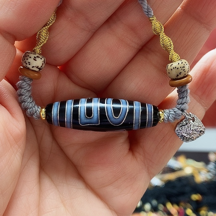 玛瑙/玉髓颈饰合金