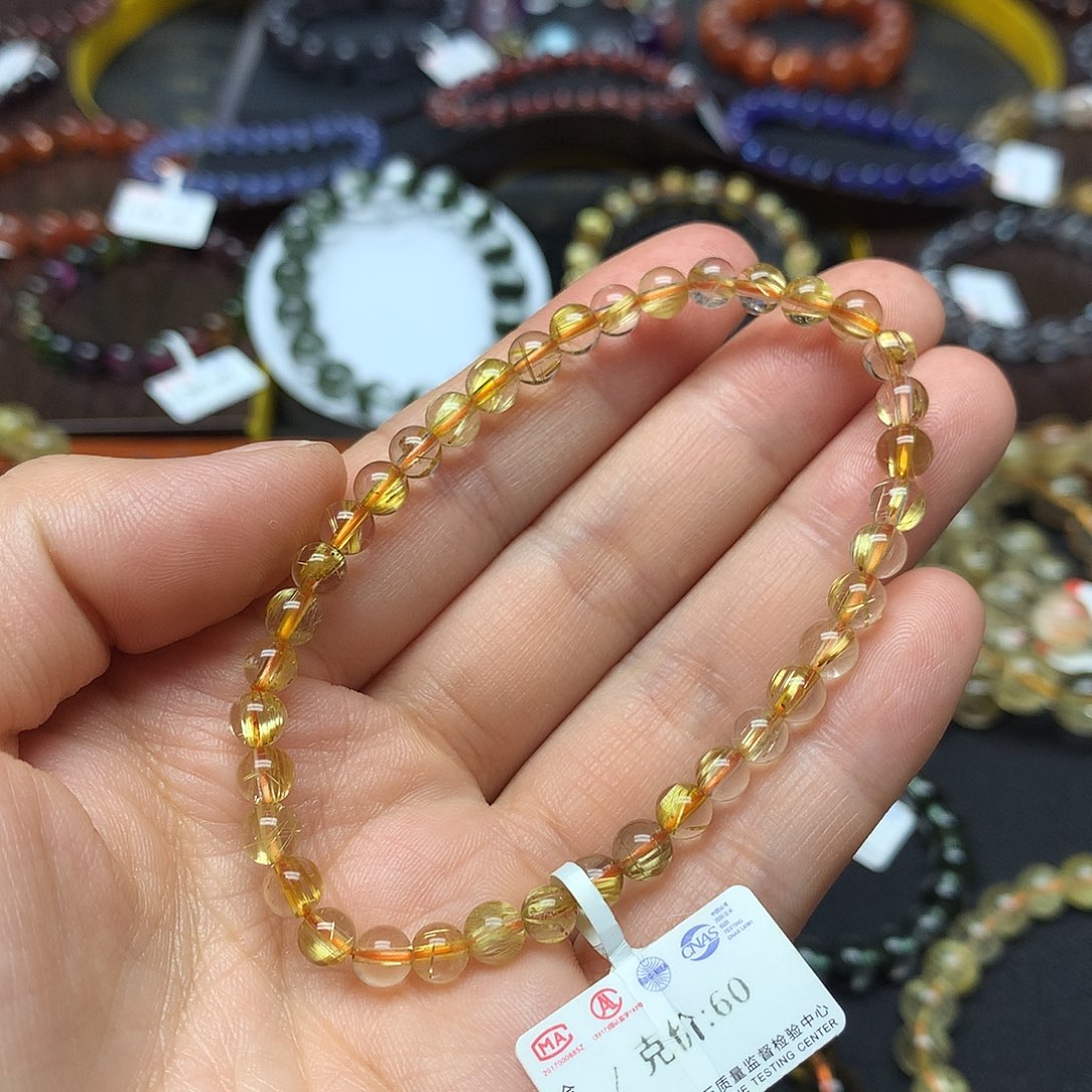 水晶手链未镶嵌偷****鼠手链