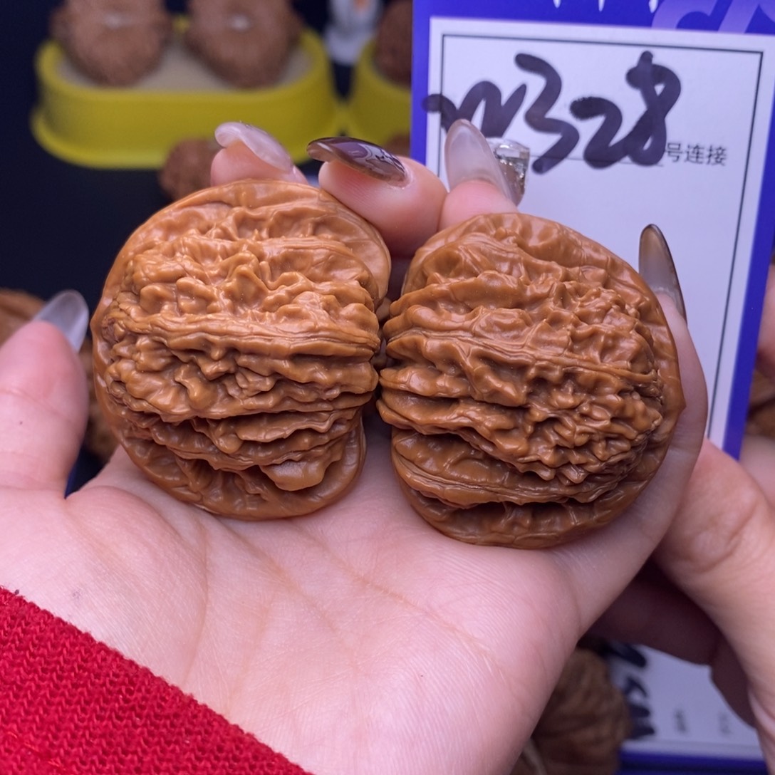 吊坠文玩核桃W328链接 四座楼43尺