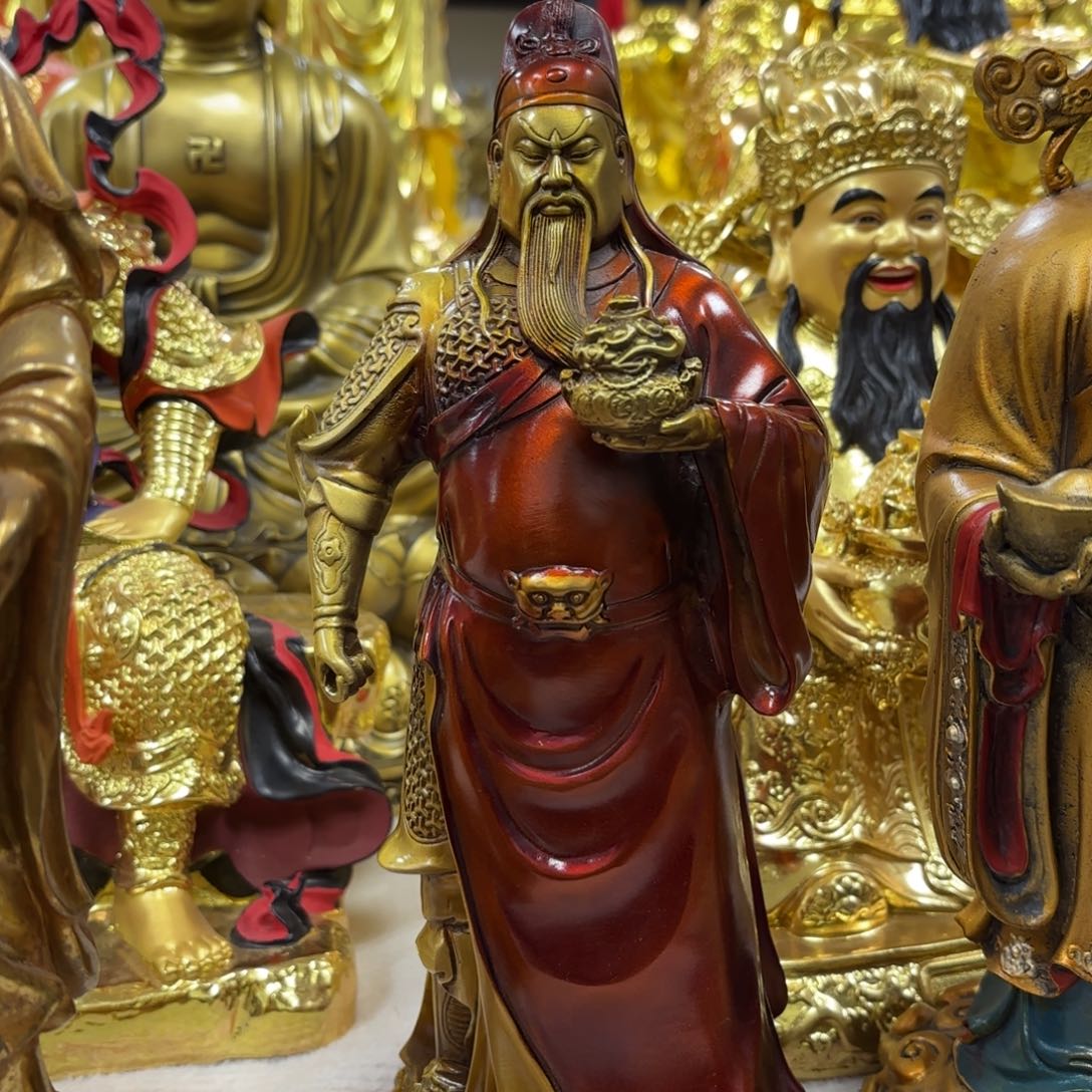 黄铜关公包邮到家了啊