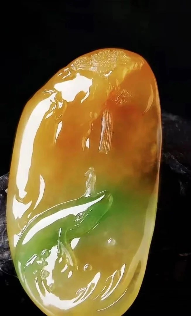 高端翡翠挂件  定制加工咨询链接