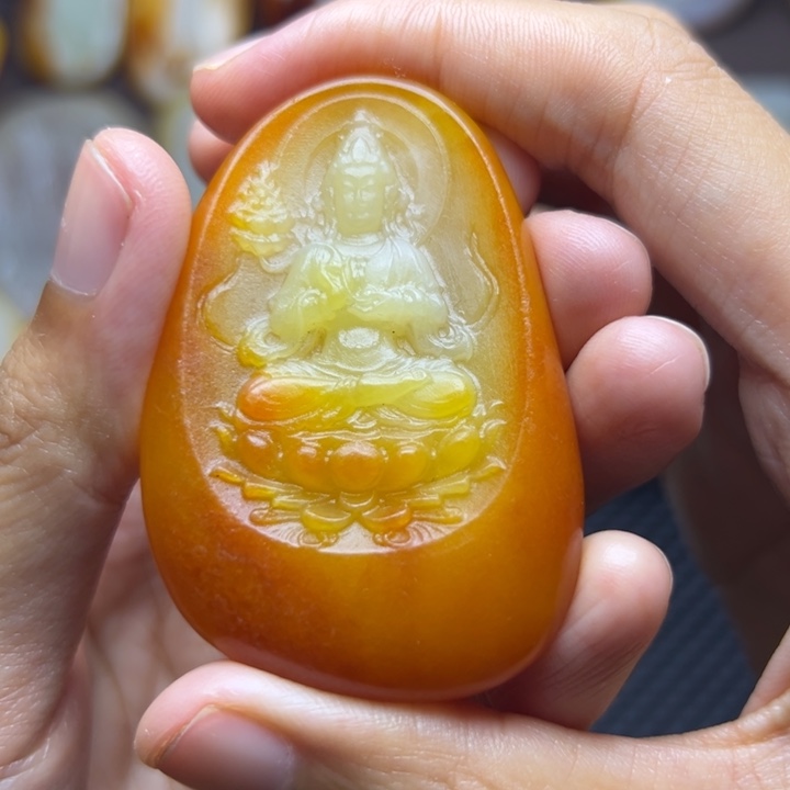 颈饰未镶嵌和田玉