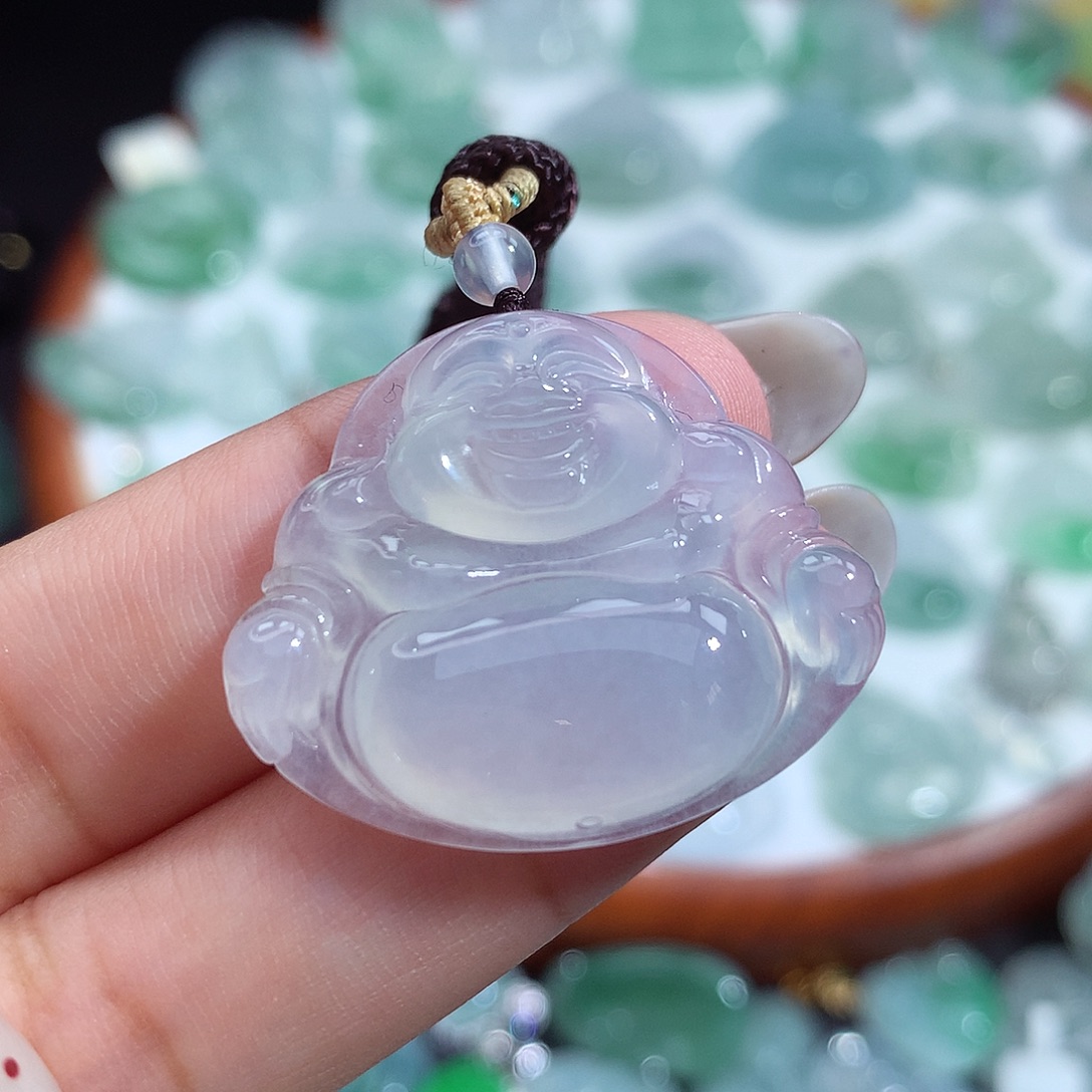 翡翠未镶嵌颈饰佛公
