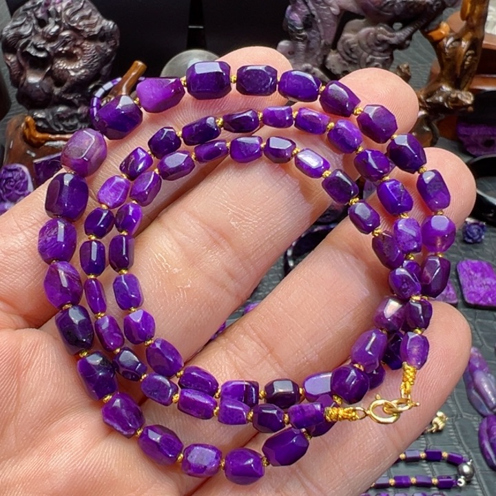 苏纪石（舒俱来）项链18K金镶嵌