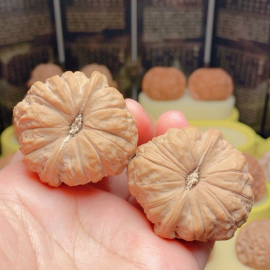 文玩核桃吊坠43全品南瓜墩