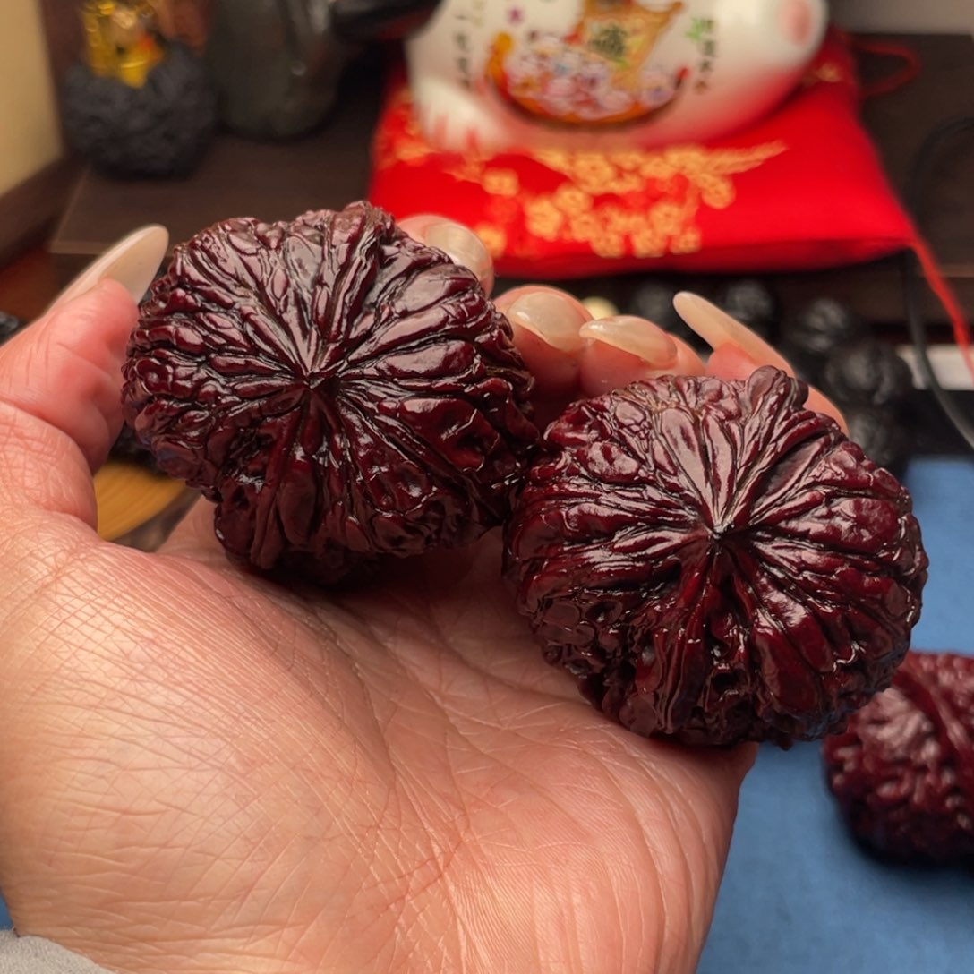 吊坠文玩核桃闷墩