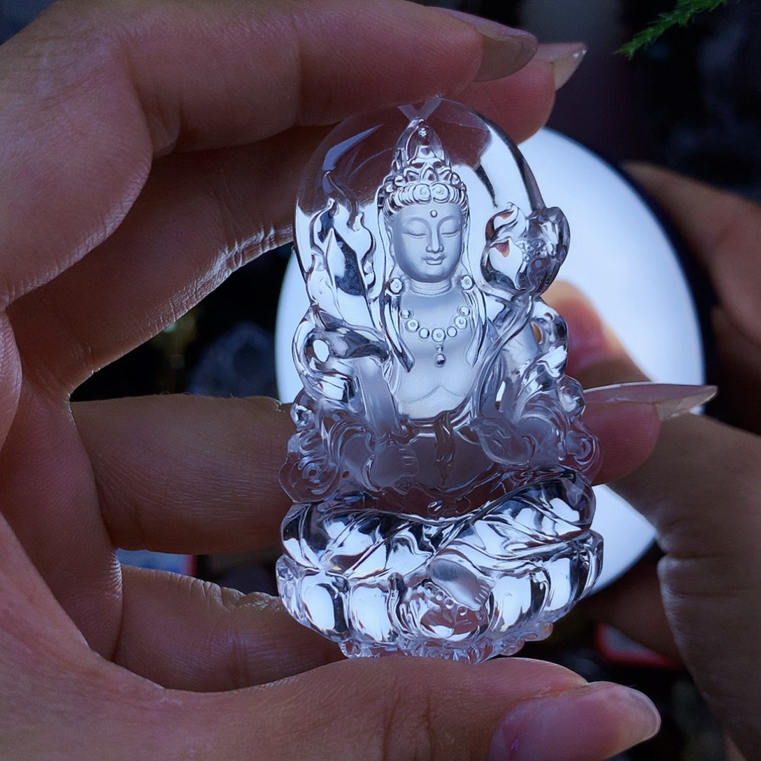 水晶颈饰未镶嵌香****肉，