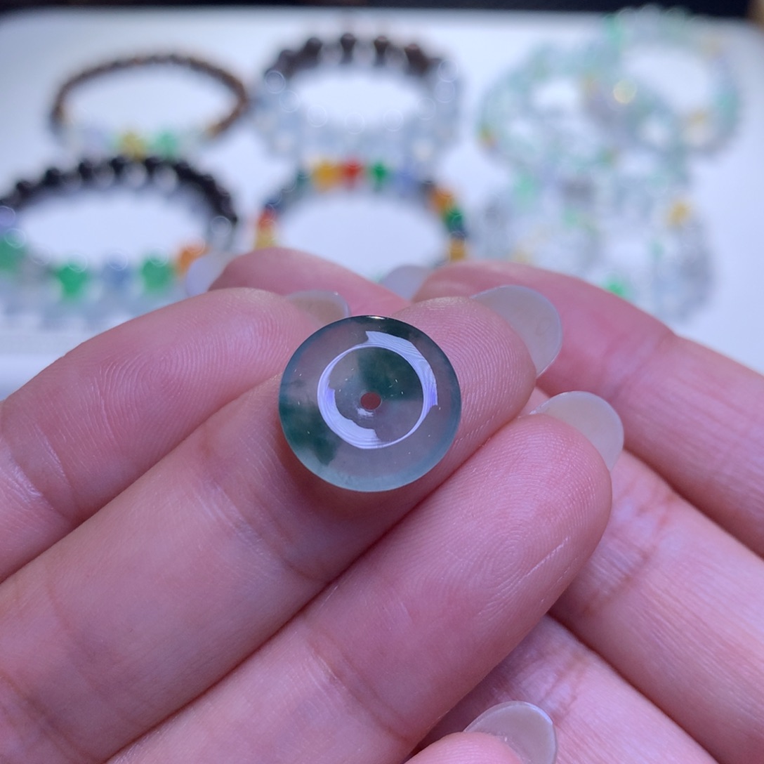 未镶嵌手链翡翠翡翠冰飘花扣子