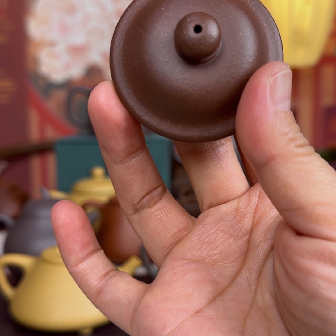 雨***虹茶壶紫砂手工制作工艺加刻绘莲子福利