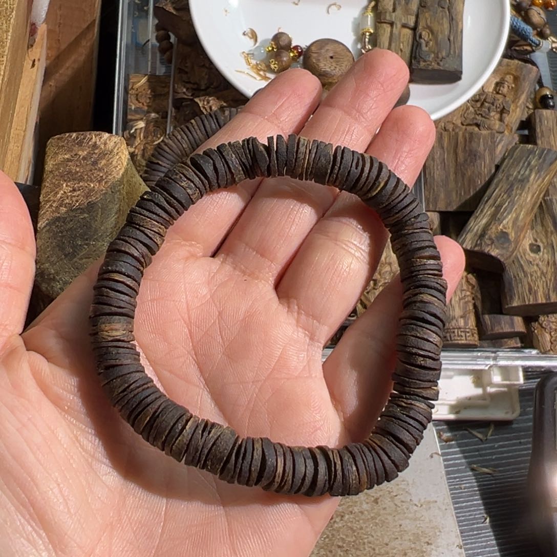 沉香手串绿奇楠手串随型卡0.8-9.4克