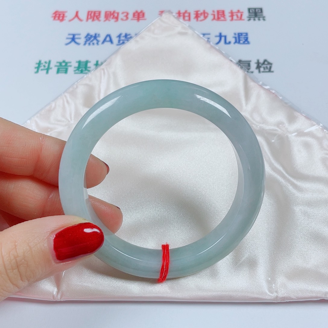 翡翠未镶嵌手镯圈口58宽12.5厚9.2