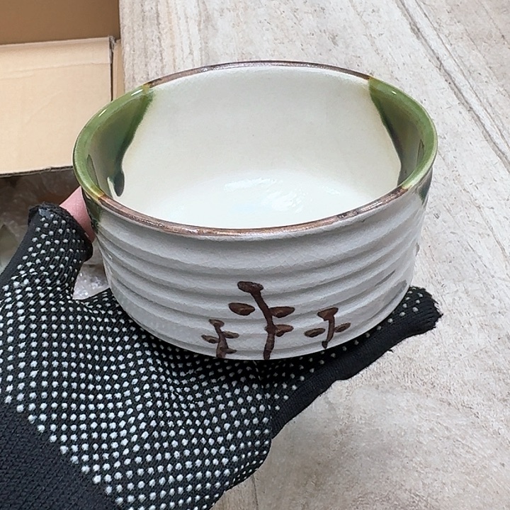 瓷片噗哈哈哈哈哈哈哈哈哈我笑到