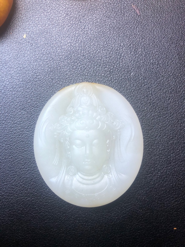 天然和田玉观音吊坠