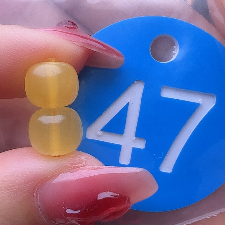 蜜蜡裸石未镶嵌微金沙 8mm 老型