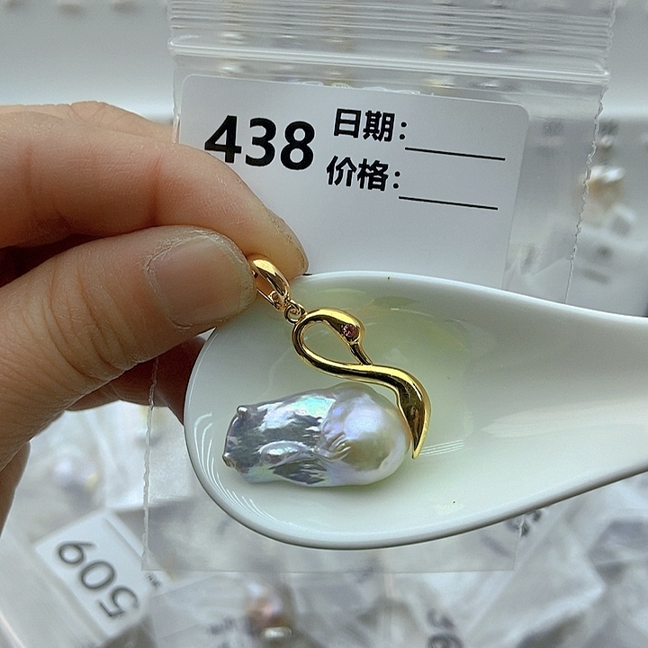 淡水珍珠颈饰未镶嵌