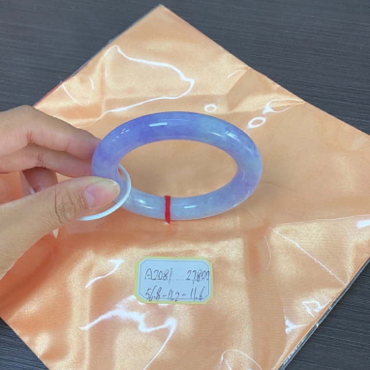 平洲珠宝天然翡翠A货A2081