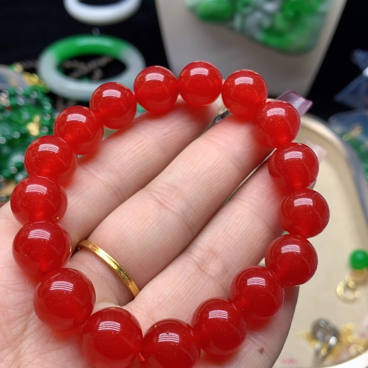 翡翠颈饰未镶嵌吊坠