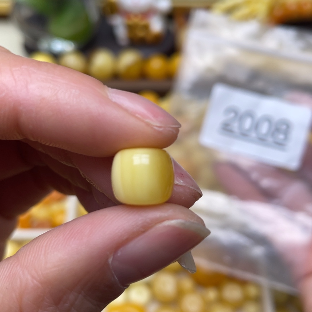 琥珀珠宝奇石未镶嵌10.4