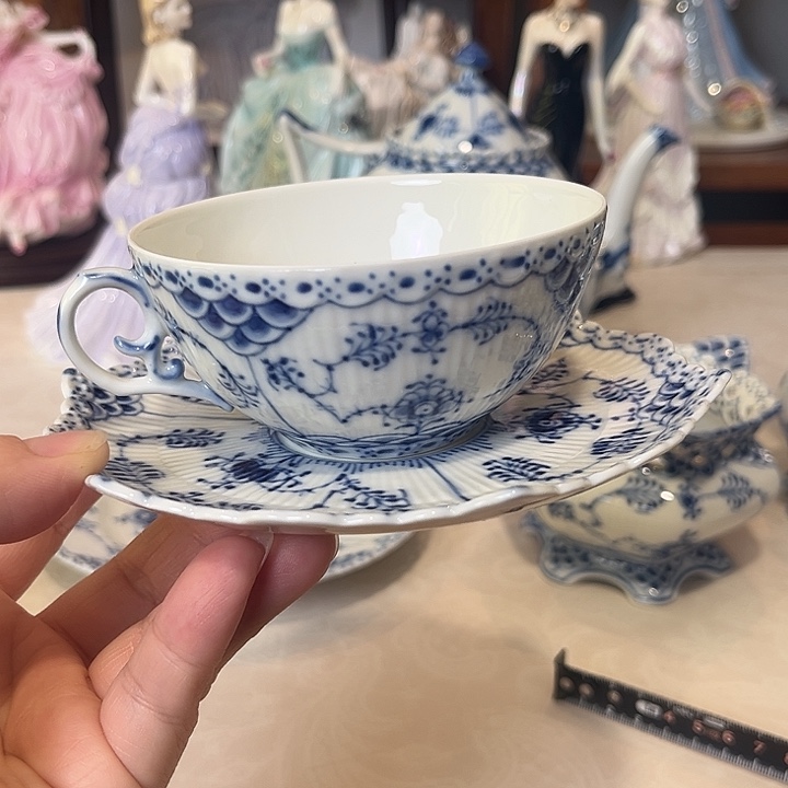 杯欧洲中古瓷器摆件