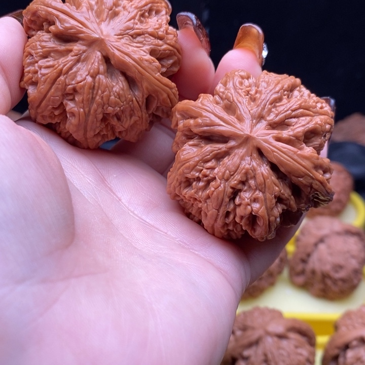 简***乐文玩核桃把件粗筋