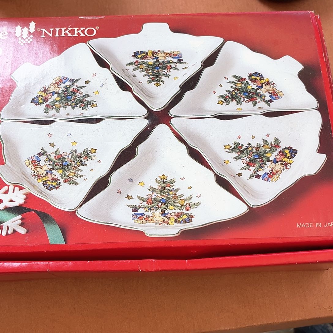 盖碗这么早起来啊不来吃饭呀