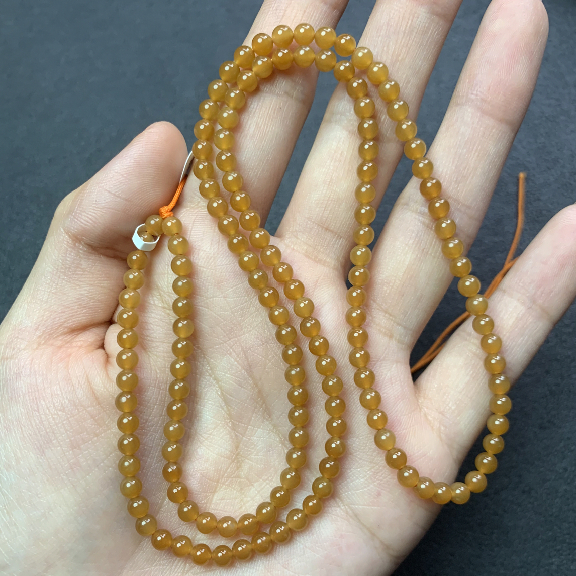 新疆和田玉且末糖项链 卡4 T