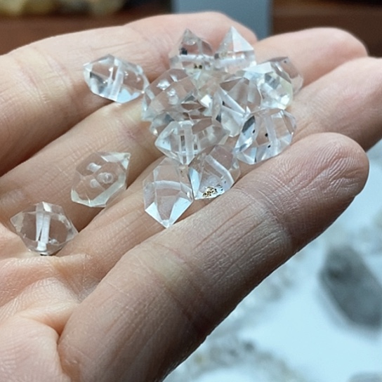 水晶颈饰未镶嵌美国赫尔基蒙手链