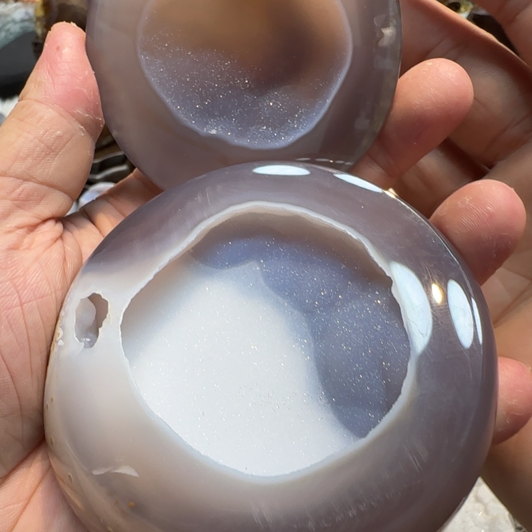 加***辣水晶未镶嵌大型摆件（非配饰）