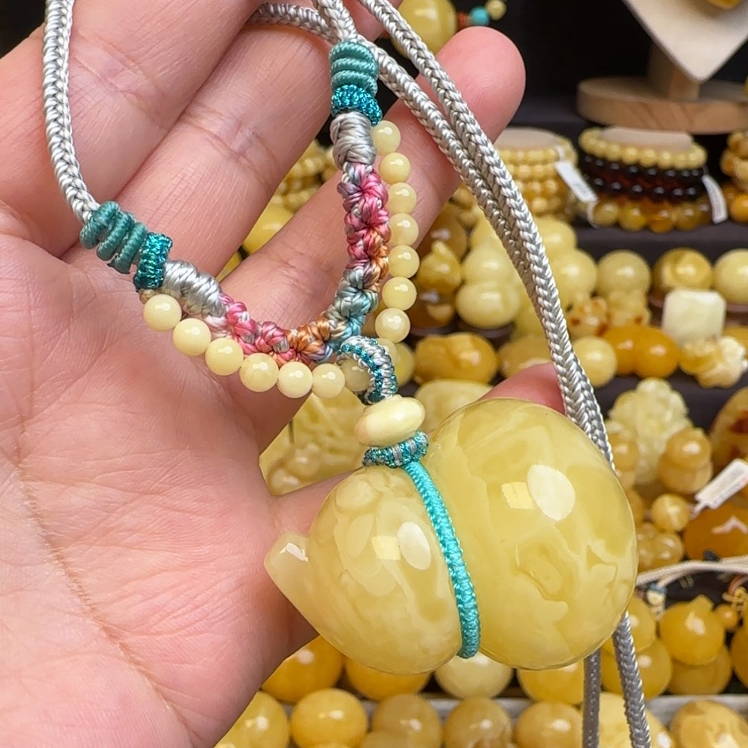 琥珀未镶嵌套链天然溶洞妖花蜜蜡葫芦吊坠