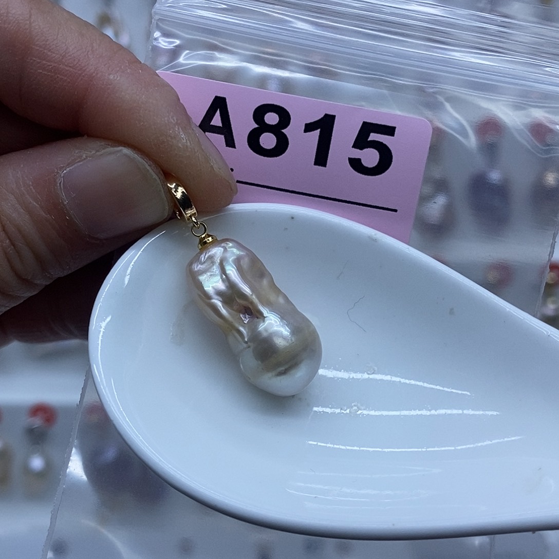 未镶嵌淡水珍珠颈饰