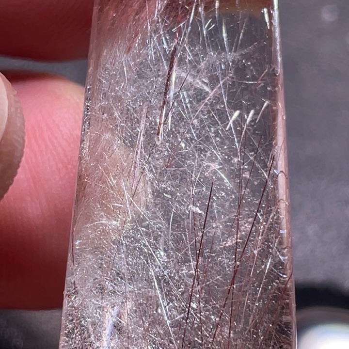 不***能未镶嵌发晶颈饰钛