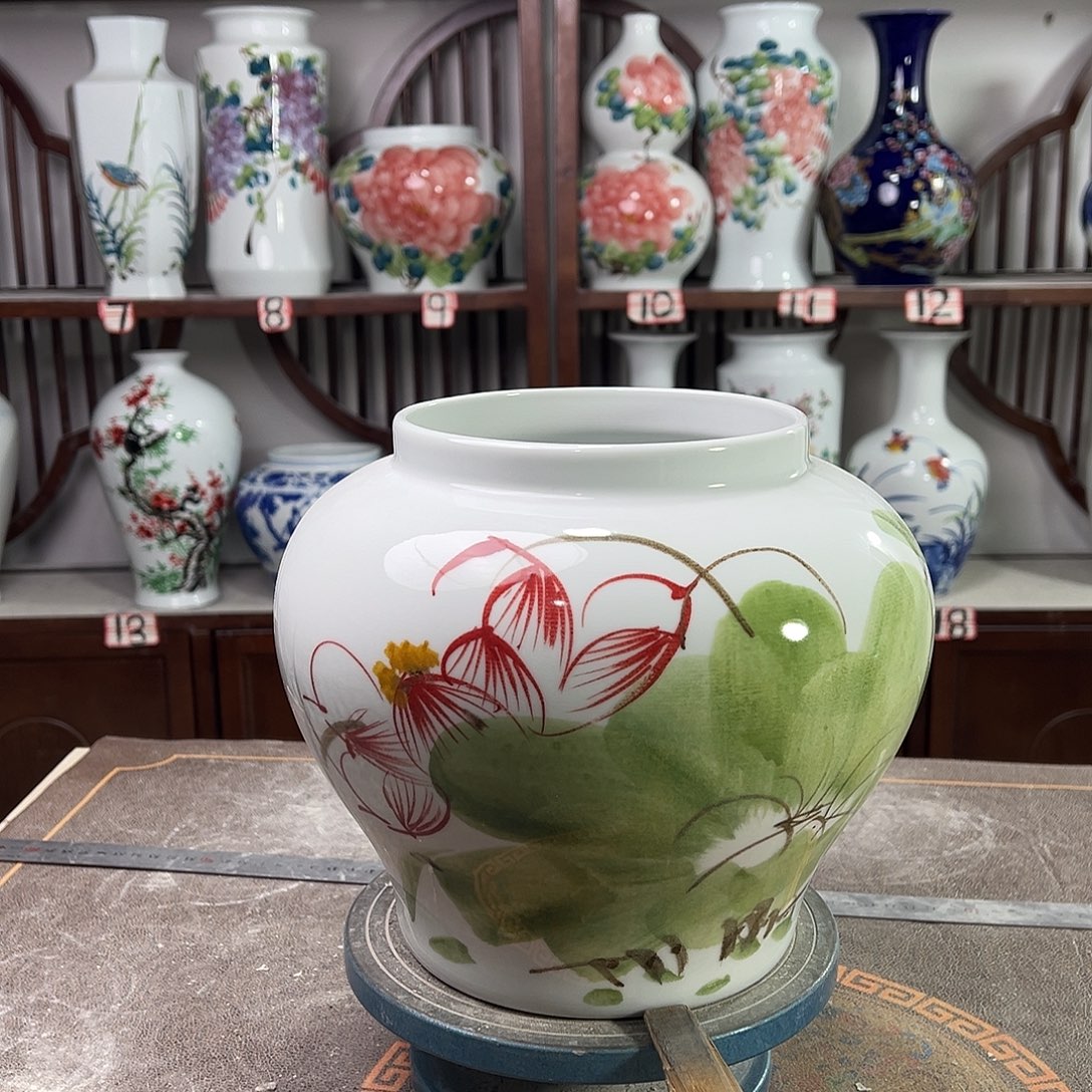 陶摆件景德镇陶瓷大口荷花