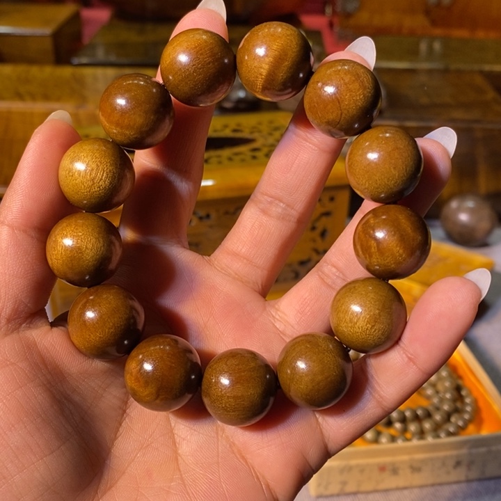 金丝楠金丝楠木小叶1.8手串