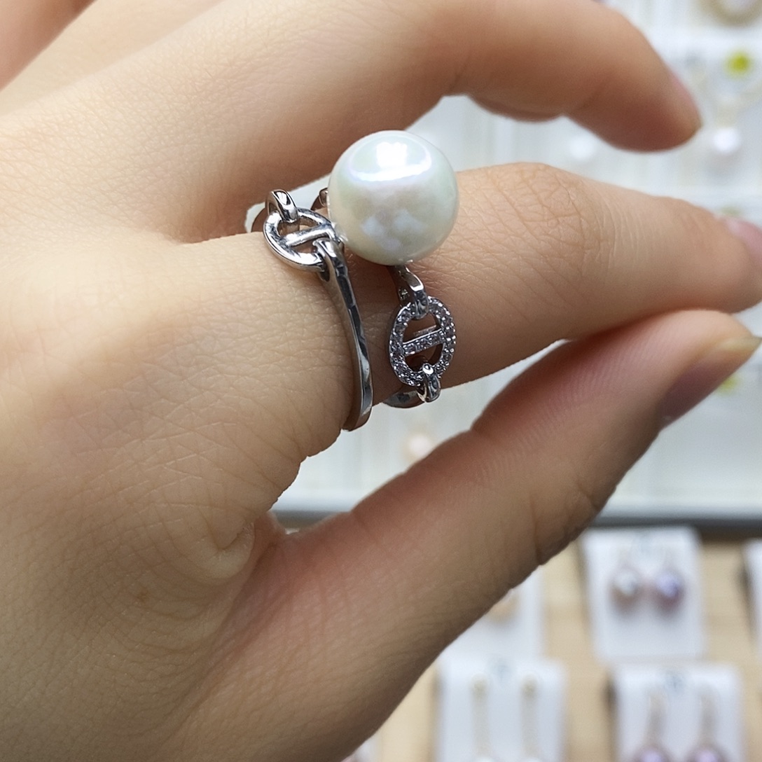 淡水珍珠颈饰合金