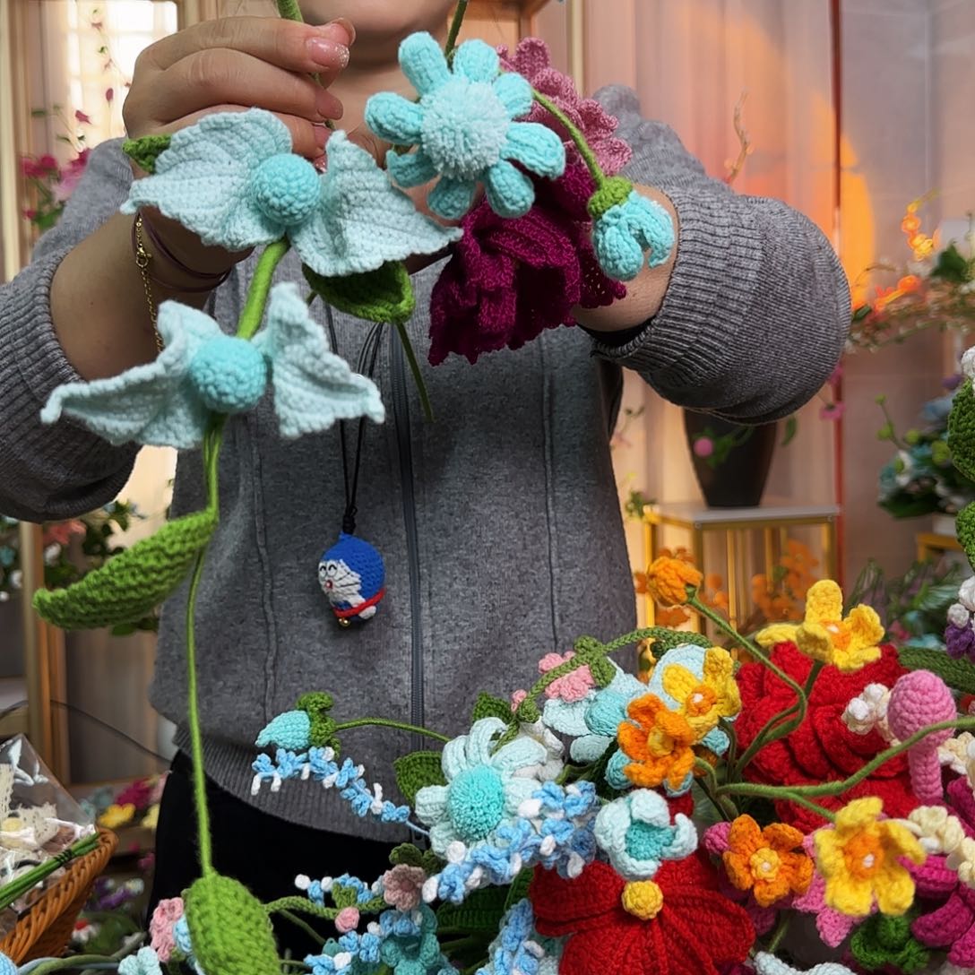手工钩织设计花束