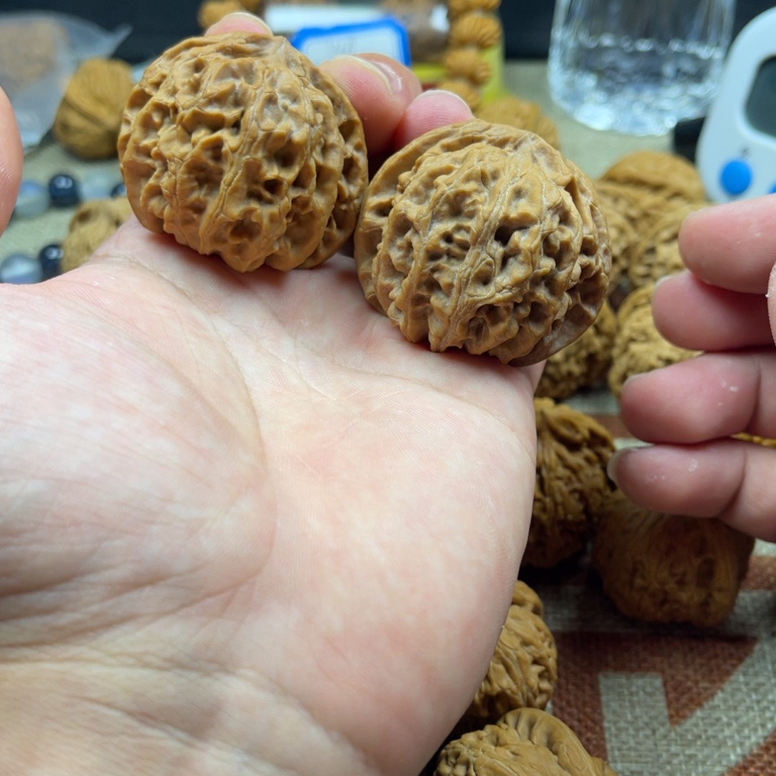 核桃把件今日福利价格对子44全品苹果园