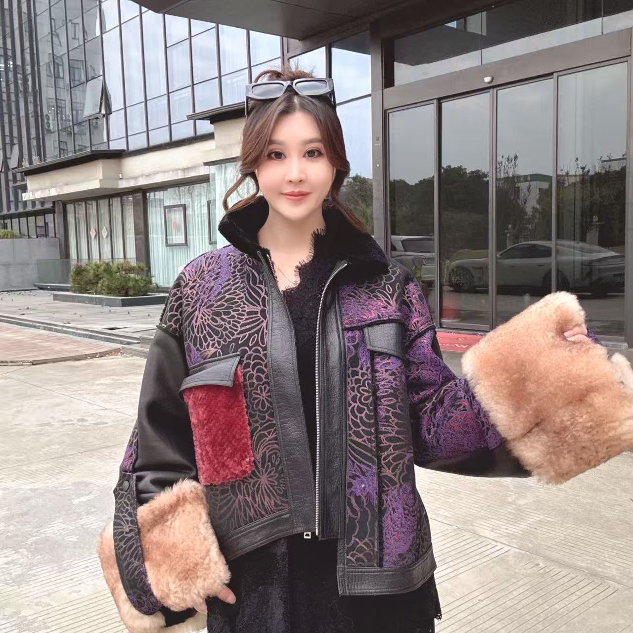 【女王优选】时尚冬季气质设计师皮毛一体海宁皮草外套98928