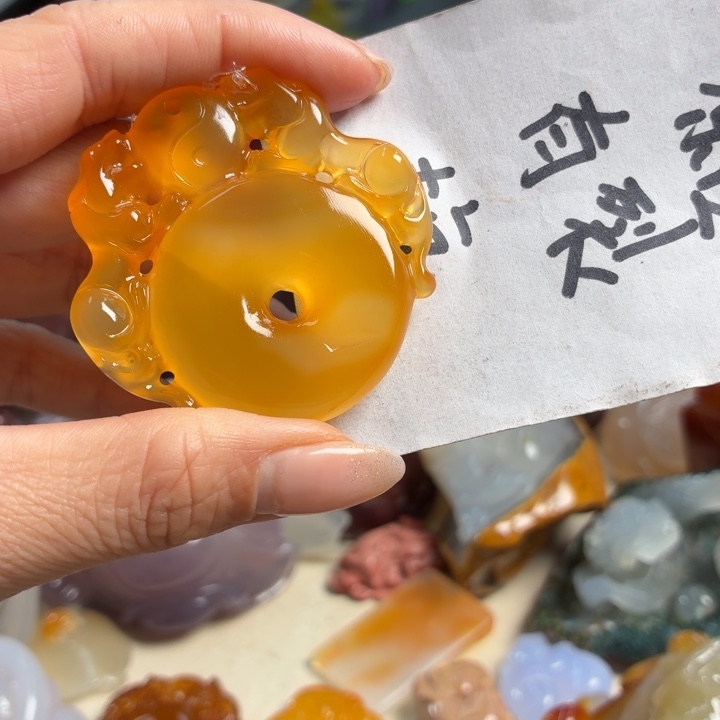 玛瑙/玉髓未镶嵌吊坠(不含链)