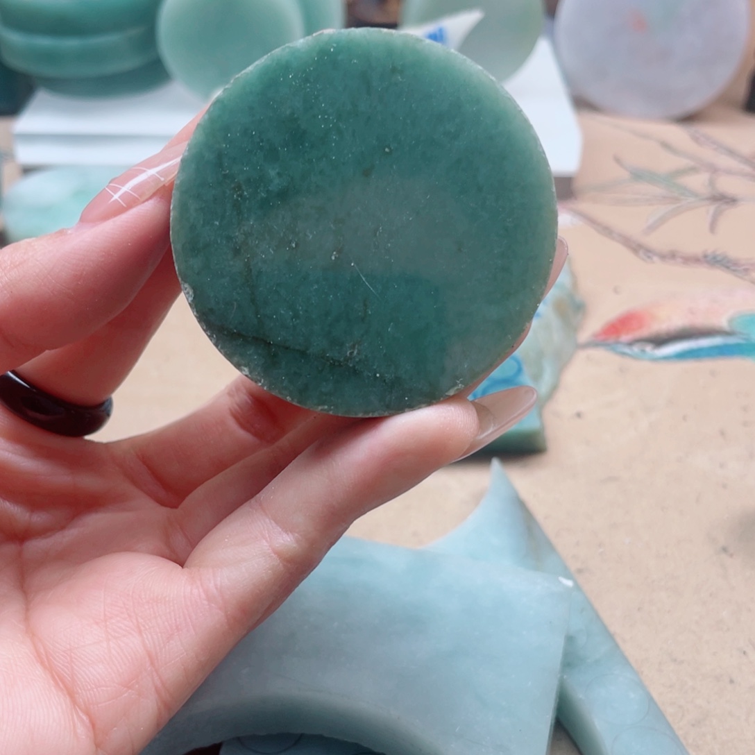 翡翠未镶嵌颈饰617……