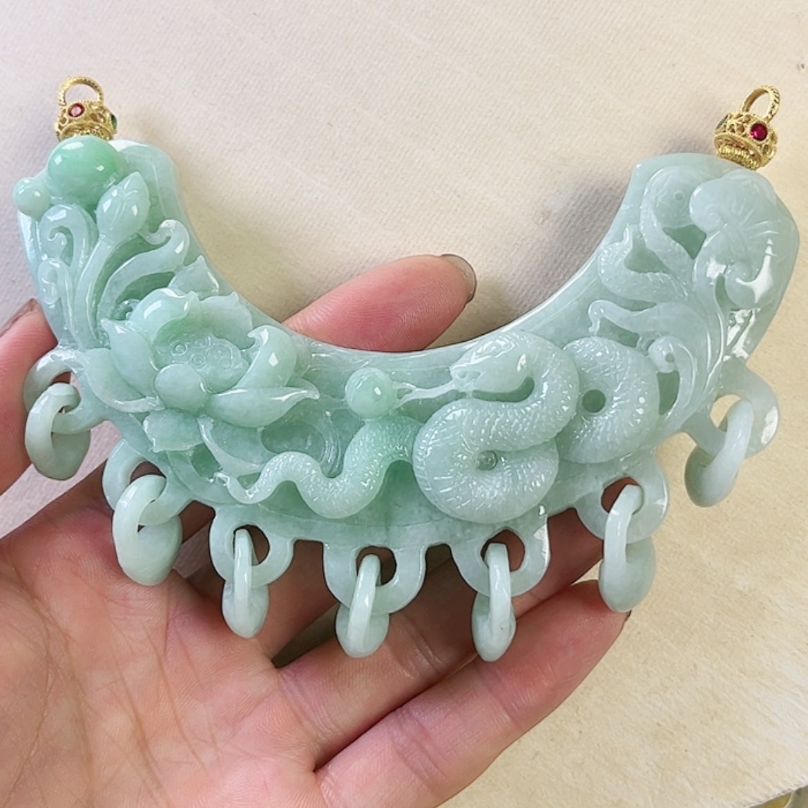 【闪购商品】翡翠颈饰未镶嵌挂件