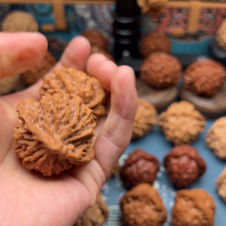 桃核吊坠快***人发给哥哥哥哥