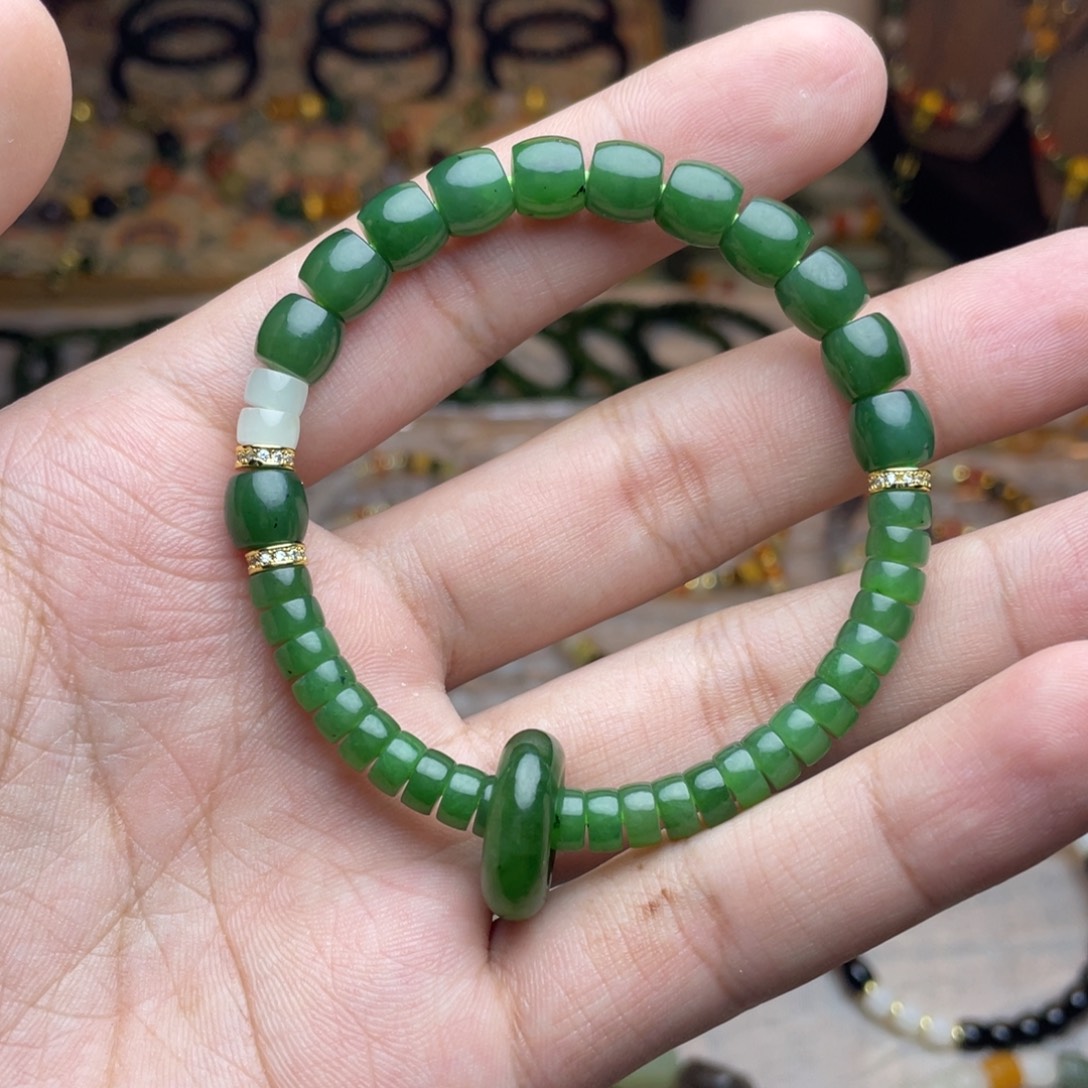 用***0和田玉未镶嵌手链