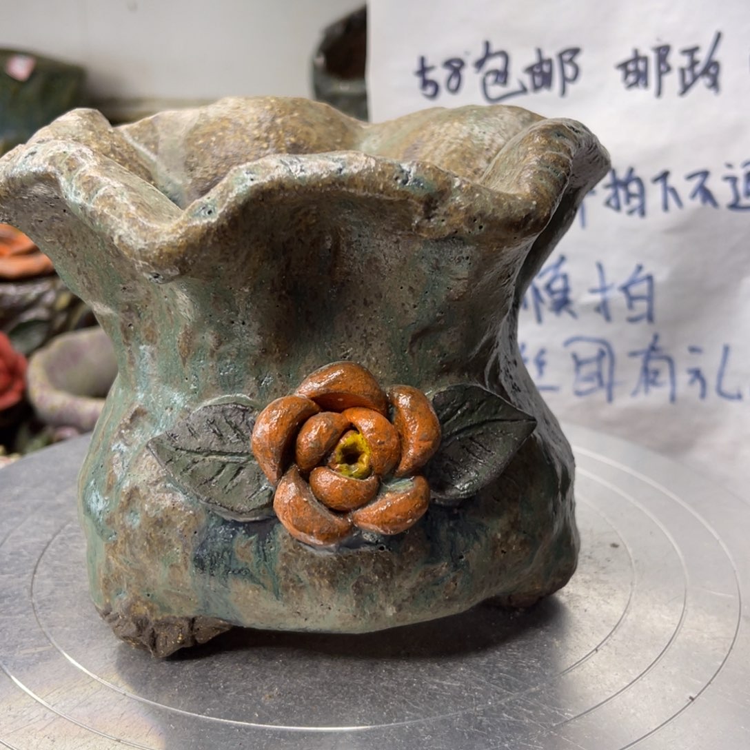 红陶粗砂陶瓷花盆